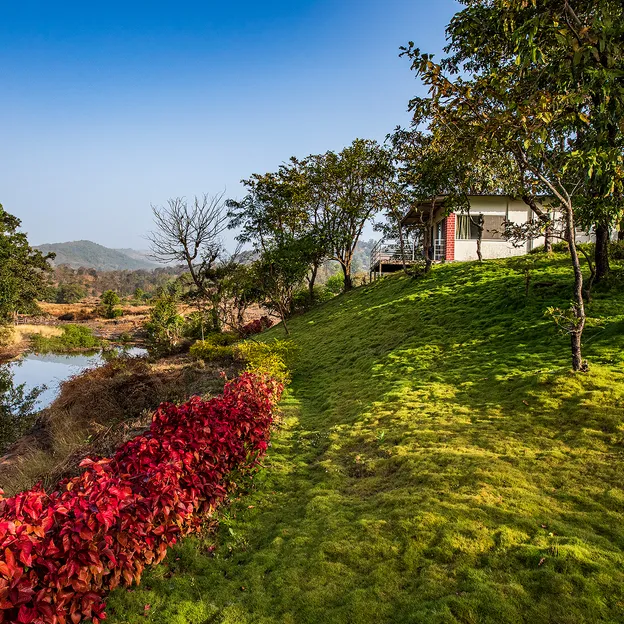Cover Photo — The Lazy River Cottage Cover Photo of The Lazy River Cottage in Velhe